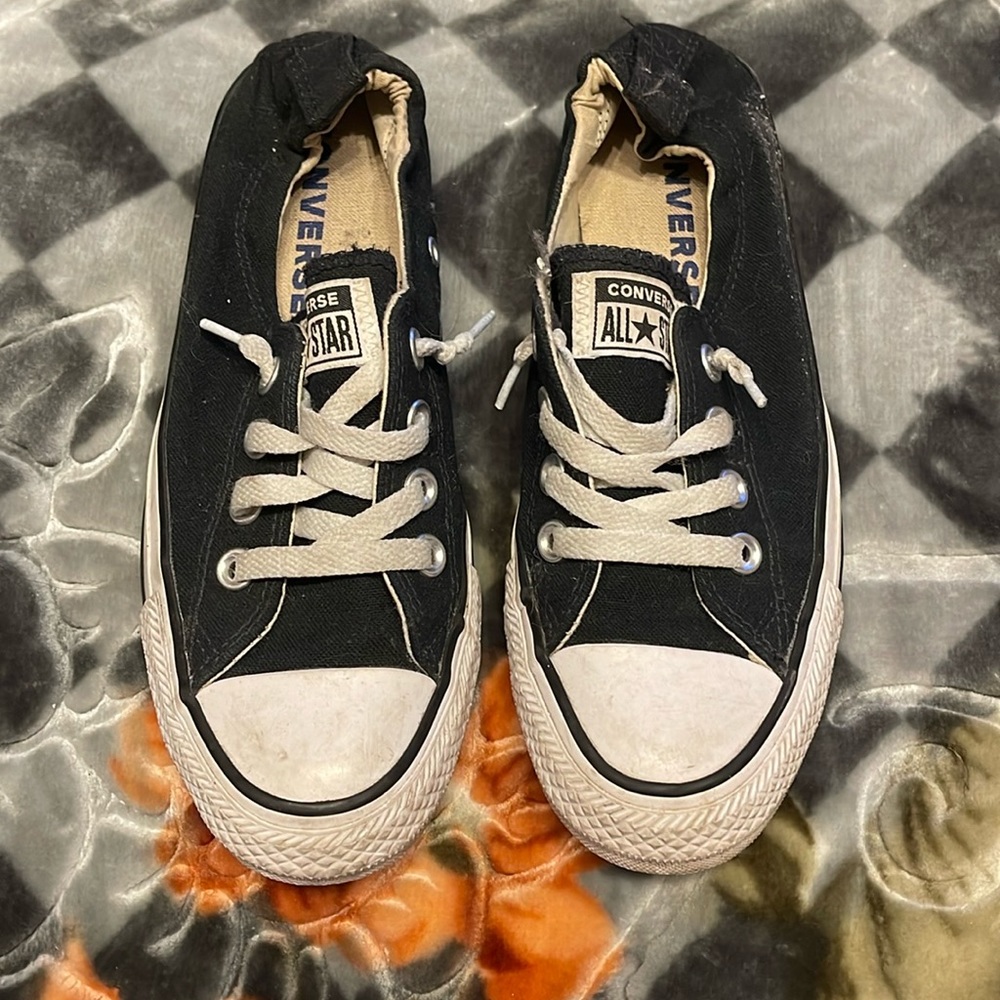Black and white converse